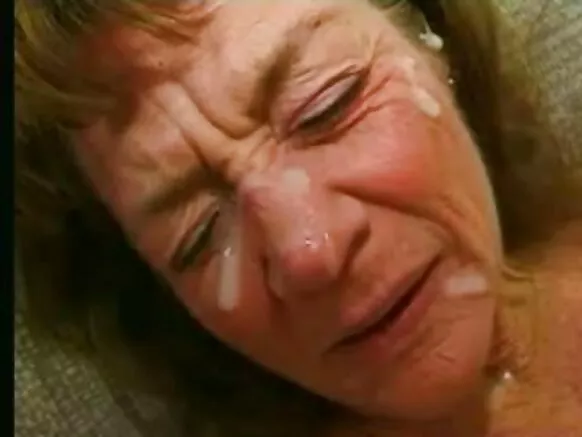 Rigue granny chaud femmes xxx klo cum de 4 cocks et beaucoup.