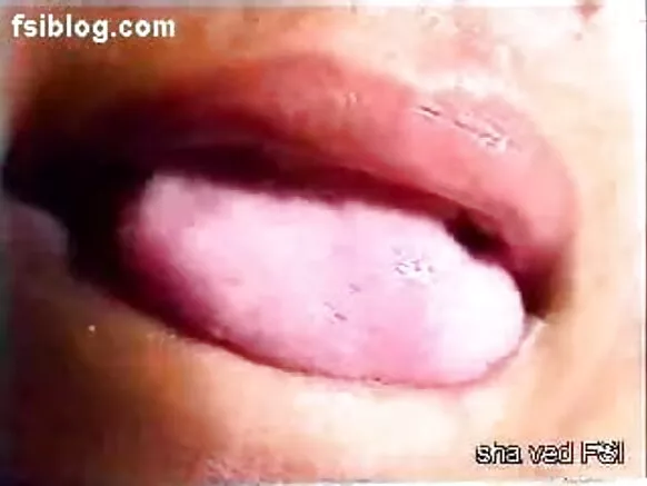 Inde bla m’ɔ ti kpɛnngbɛn’n xxx video bla kpɛnngbɛn’m be su.