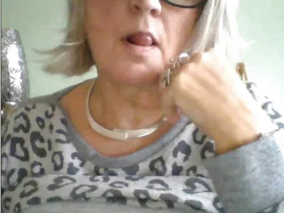 Nonne, nonne busty, nonne amateur violé xxx.