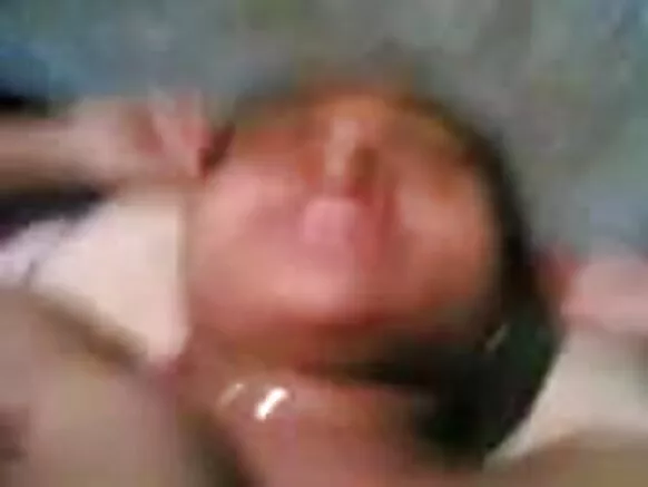 Awlo lɔ bla m'ɔ ti kpa'n, ɔ kunndɛli Lisa Ann m'ɔ ti kpɛnngbɛn'n i mantanfuɛ'm be tonton, i bue 1 1.