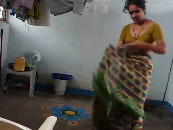 Desi m'ɔ le n'drɛ'n, ɔ wla saree m'ɔ ti espagnol bla kpɛnngbɛn'm be wunnzinlɛ.